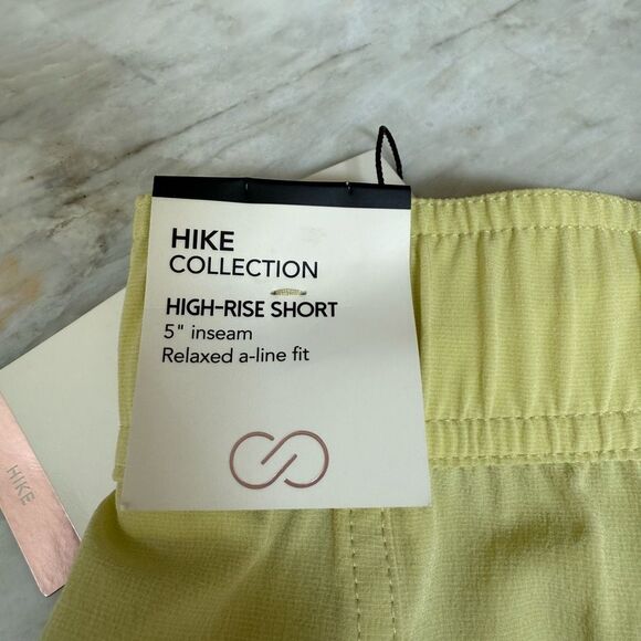 CALIA Women's Hike Shorts Light Green high rise 5” inseam size XS NWT - Picture 7 of 9